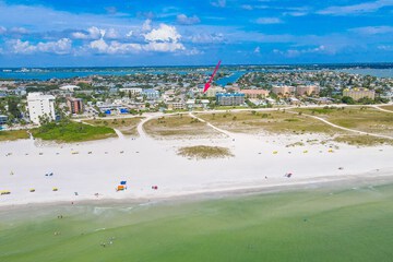 Tropic Terrace #44 Beachfront Rental 2 Bedroom Condo