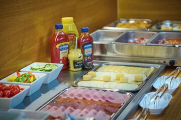 Breakfast buffet
