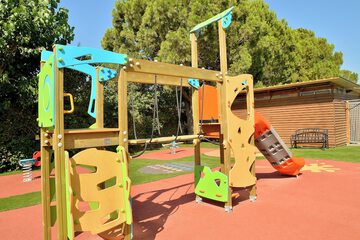 Children's play area - outdoor