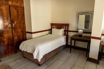 Photo 24