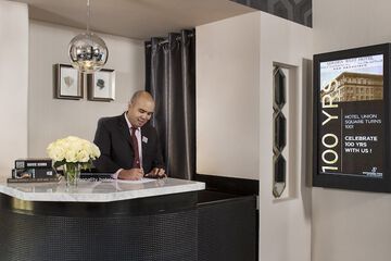 Concierge desk