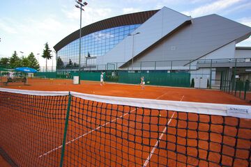 Tennis court