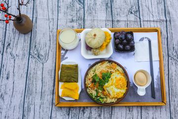 Breakfast meal