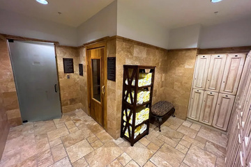 hotel_rooms