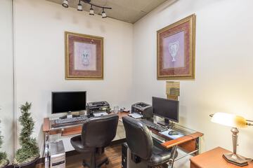 Business Center 40 of 41