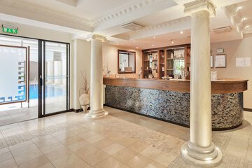 Spa reception