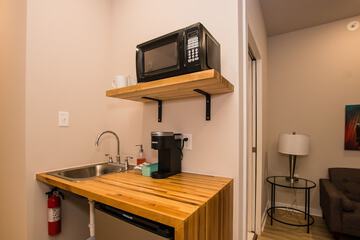 Private kitchenette