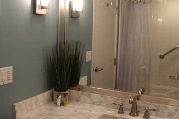 Bathroom sink
