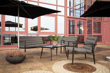 Sundeck