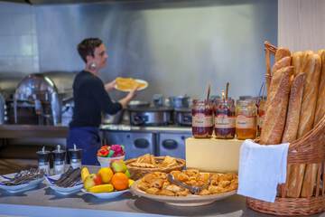 Breakfast buffet