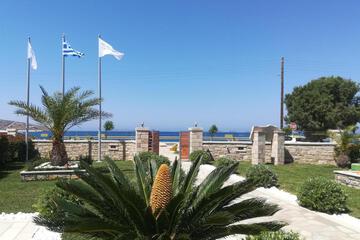 Photo 44