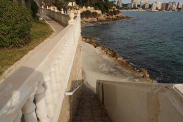 Photo 37
