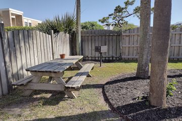 Property Grounds 329 of 333