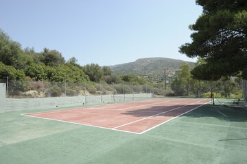 Tennis court