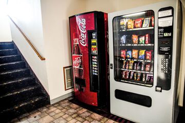 Vending machine