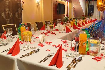 Banquet hall