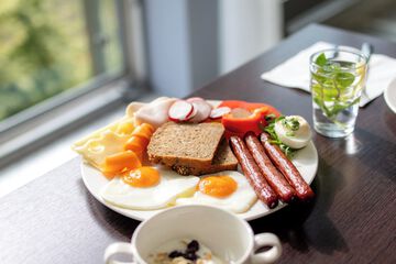 Breakfast meal