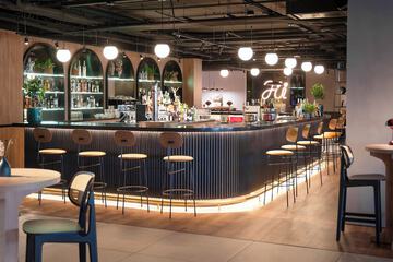 Snack bar