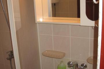 Photo 51