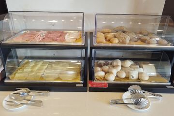 Breakfast buffet