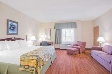 Room 20 of 26