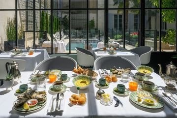 Breakfast area
