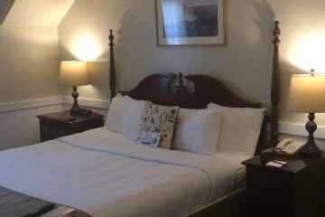  Wachusett Village Inn 21