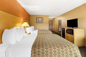 Room 28 of 37