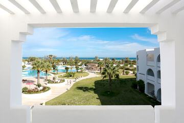 Beach/ocean view