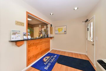 Hotel Interior 2 of 14