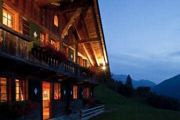 Front of property - evening/night