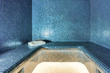 Steam room