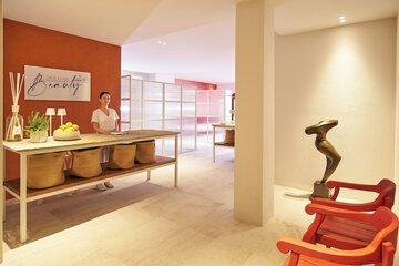 Spa reception