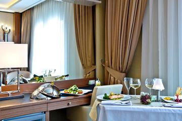 Room amenity