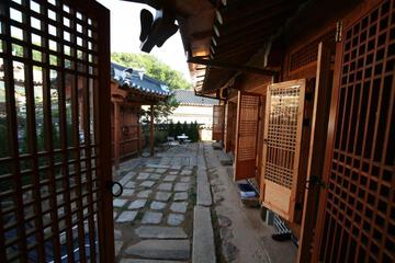 Photo 36