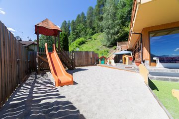 Children's play area - outdoor