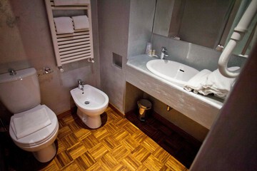 Bathroom amenities