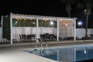 Hotel Exterior 61 of 62