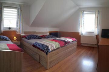 Photo 34