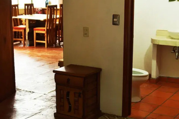 guest_rooms