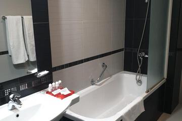 Photo 38