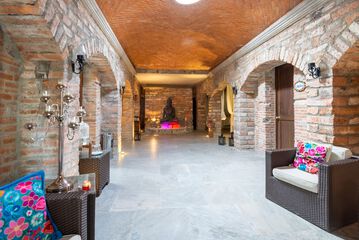 Spa reception