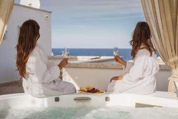 Jetted tub