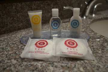 Bathroom amenities
