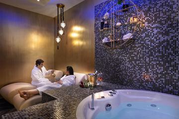 Jetted tub