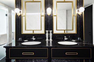 Bathroom sink