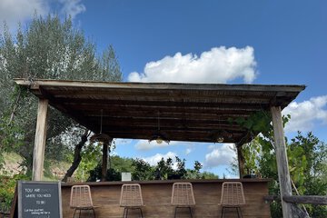 Poolside bar