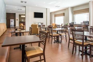 Breakfast/Coffee Service 51 of 66