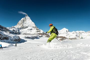 Skiing