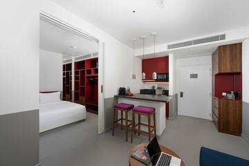 Room amenity